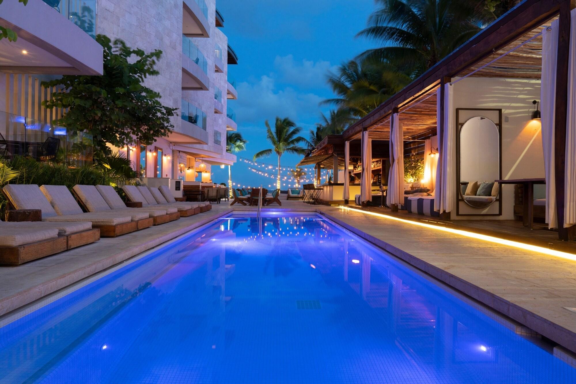 Thompson Playa Del Carmen Beach House, By Hyatt المظهر الخارجي الصورة